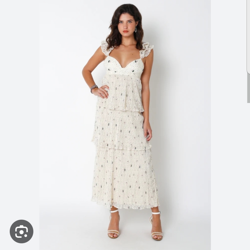 Olivaceous gorgeous dress NWT